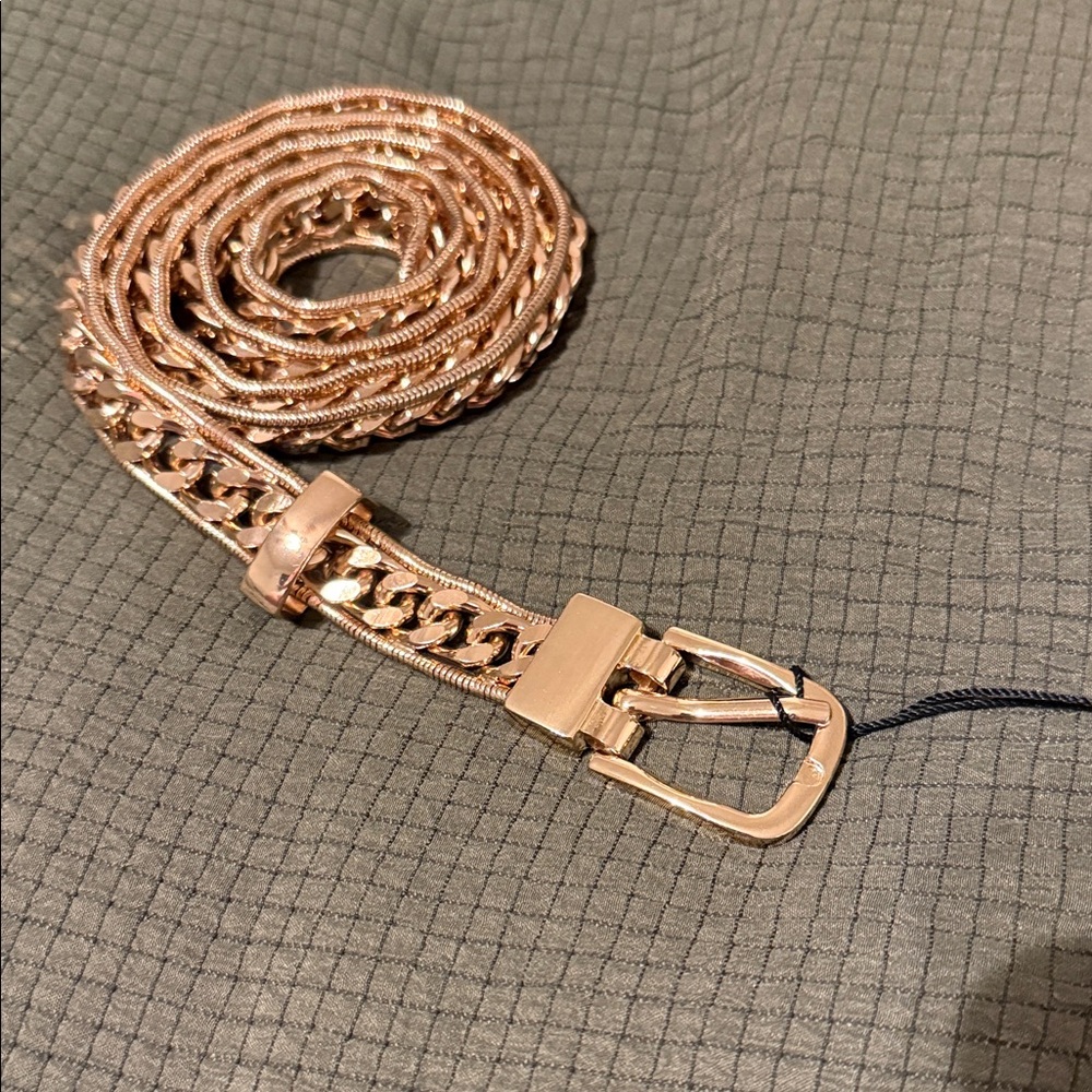 Women’s Gold Metal Chain Belt